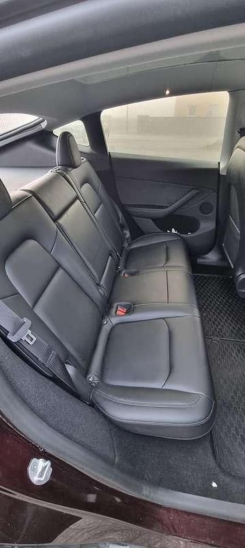 Gebraucht Tesla Model Y 378 kW (514 PS) 2023 Rot SUV