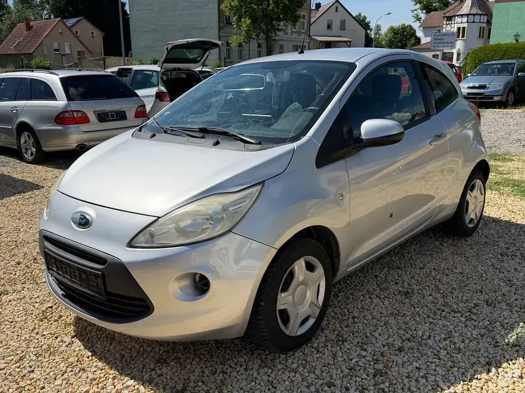 Gebraucht Ford Ka 69 PS (50 kW) 2010 Silber Kleinwagen