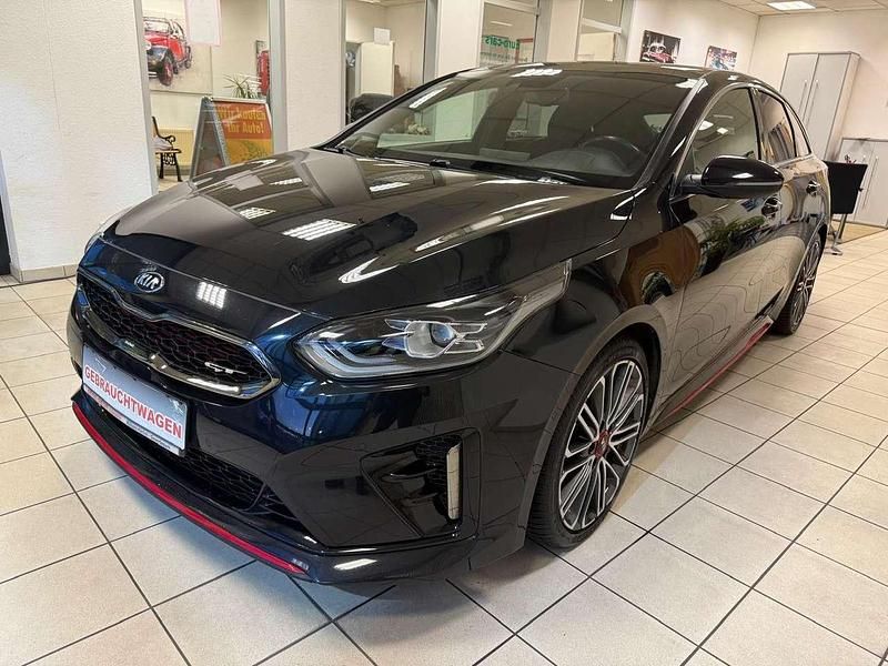 Schwarz Gebraucht 2020 Kia ProCeed Limousine | 20.900 € (Fairer Preis) - Bild 1/4