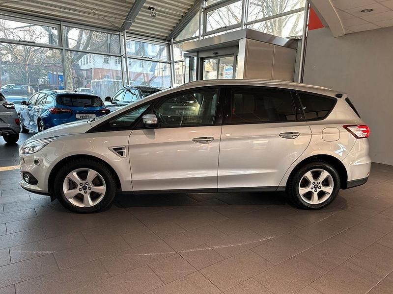 Gebraucht Ford S-MAX Business Edition 190 PS (139 kW) 2020 Silber Van / Kleinbus