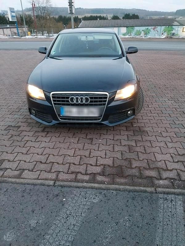 Gebraucht Audi A4 160 PS (117 kW) 2009 Blau Limousine