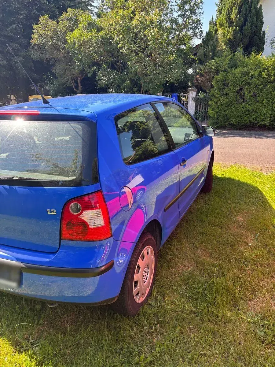 Gebraucht VW Polo Basis 64 PS (47 kW) 2002 Blau Limousine