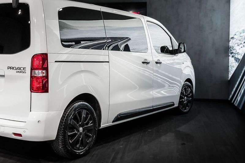 Gebraucht Toyota Proace 177 PS (130 kW) 2022 Weiß Van / Kleinbus