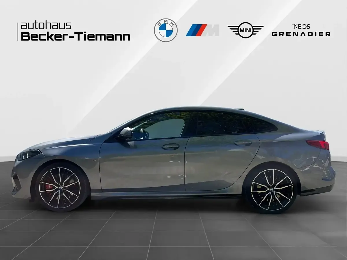 Gebraucht BMW M235 Comfort Edition 306 PS (225 kW) 2025 Grau Coupé