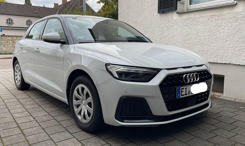 Gebraucht Audi A1 Sportback Advanced Plus 110 PS (80 kW) 2022 Weiß Kleinwagen