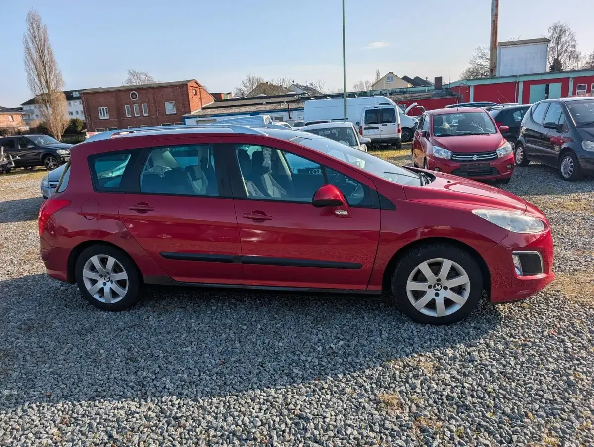 Gebraucht Peugeot 308 120 PS (88 kW) 2013 Rot Limousine