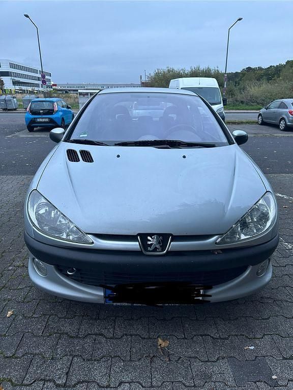 Gebraucht Peugeot 206 Quiksilver 109 PS (80 kW) 2003 Grau Kleinwagen