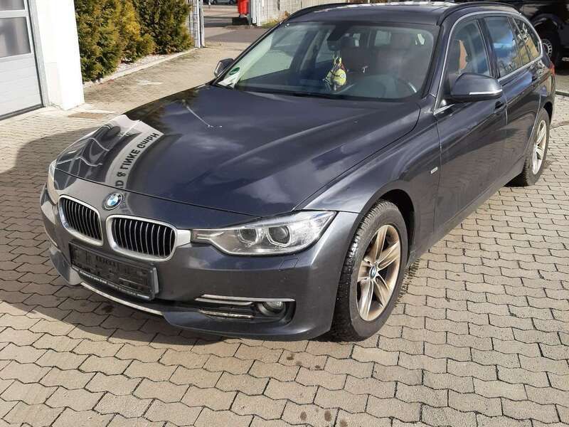 Verkauft BMW 320 320 d Luxury Line, gebraucht 2012, 137.800 km in wurzen