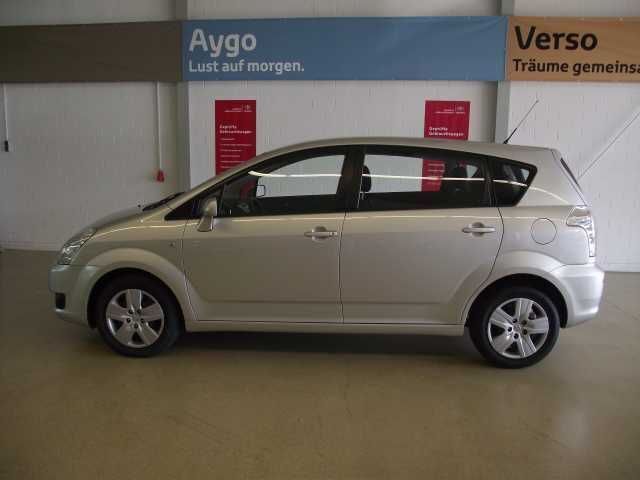 Gebraucht Toyota Corolla Verso Sol 129 PS (94 kW) 2007 Silber metallic Van / Kleinbus