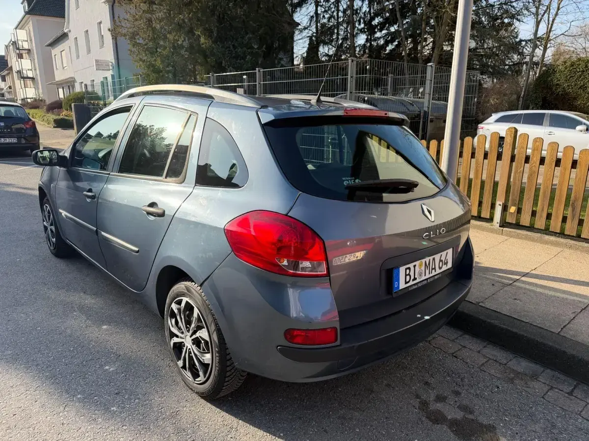 Occasion Renault Clio II Expression 75 ch (55 kW) 2009 Bleue Citadine