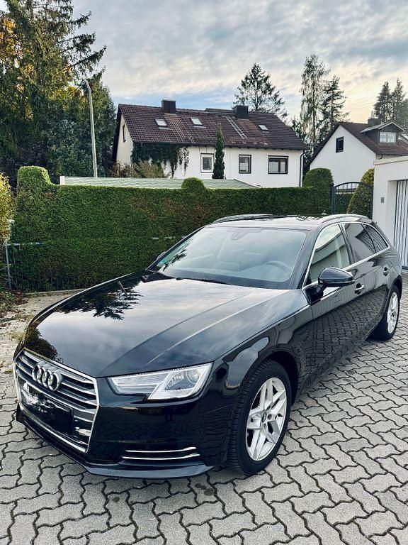 Schwarz Gebraucht 2017 Audi A4 Sport Kombi | 20.500 € (Fairer Preis) - Bild 1/4