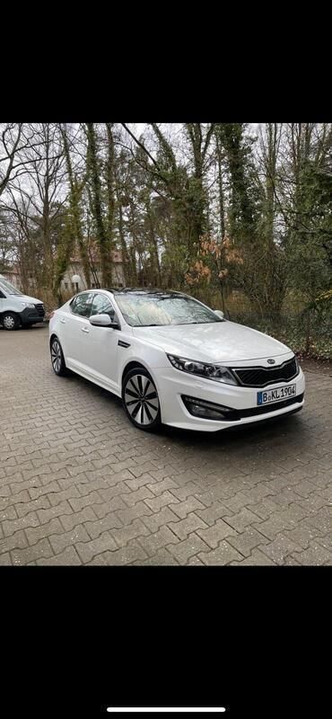 Weiß Gebraucht 2012 Kia Optima Limousine | 10.400 € (Fairer Preis) - Bild 1/4