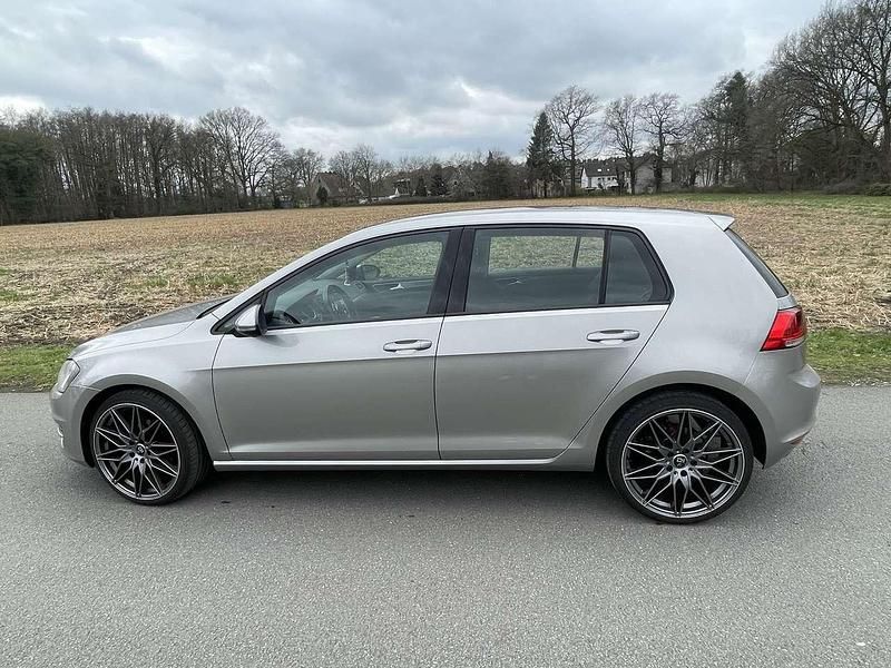 Second-hand VW Golf VII Trendline 86 CP (63 kW) 2013 Gri Hatchback