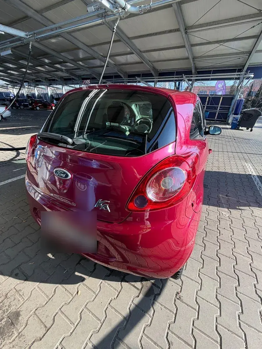 Gebraucht Ford Ka Titanium 69 PS (50 kW) 2009 Rot Kleinwagen