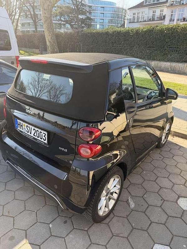 Gebraucht Smart ForTwo Cabrio 71 PS (52 kW) 2013 Schwarz Cabrio