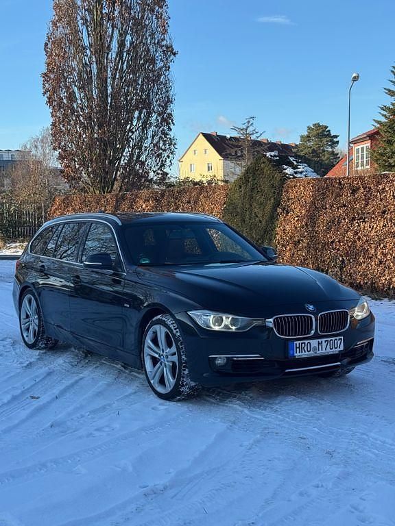 Gebraucht BMW 335 Luxury Line 313 PS (230 kW) 2014 Schwarz Kombi