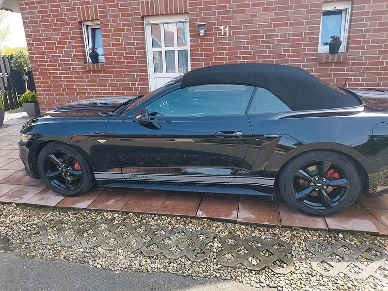 Gebraucht Ford Mustang 308 PS (226 kW) 2016 Schwarz Cabrio