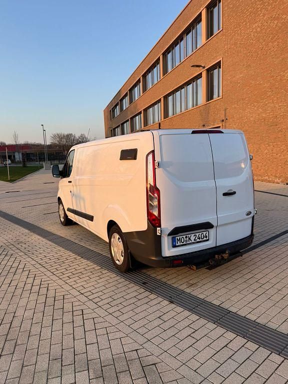 Gebraucht Ford Transit Custom 152 PS (111 kW) 2016 Weiß Van / Kleinbus