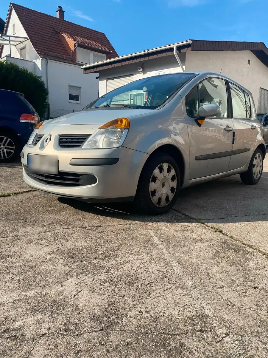 Gebraucht Renault Modus 86 PS (63 kW) 2005 Silber Van / Kleinbus
