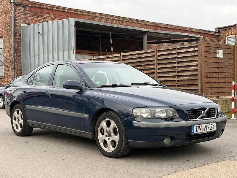Gebraucht Volvo S60 140 PS (102 kW) 2003 Blau Limousine