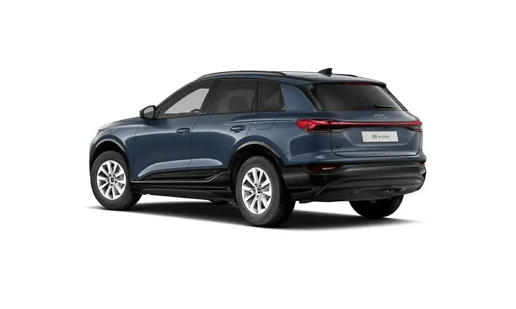 Gebraucht Audi Q6 e-tron Ambiente 185 kW (252 PS) 2025 Plasmablau metallic SUV