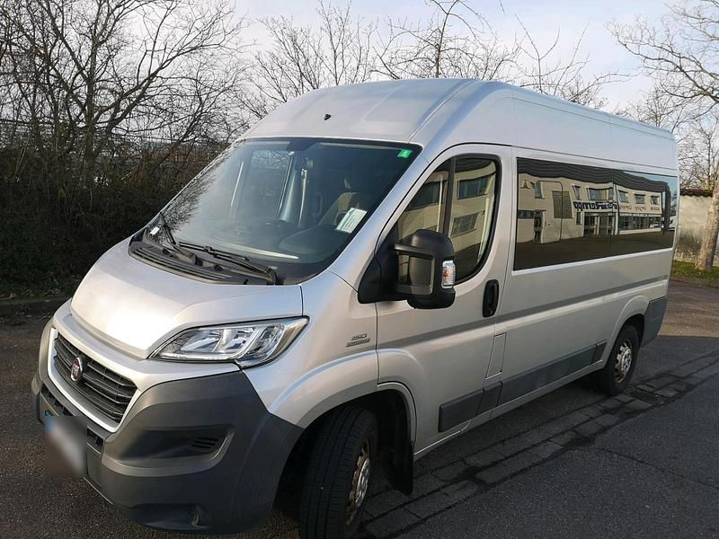 Gebraucht Fiat Ducato 150 PS (110 kW) 2016 Grau Van