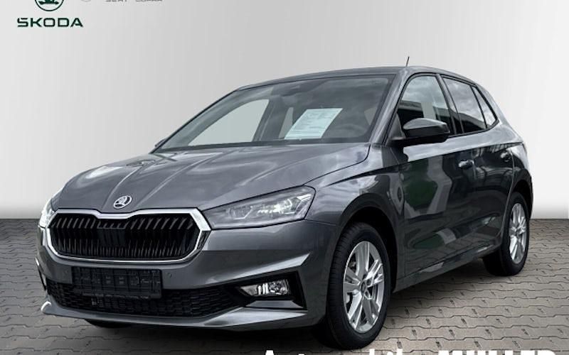 Grau Neu 2025 Skoda Fabia Selection Limousine | 32.280 € - Bild 1/4