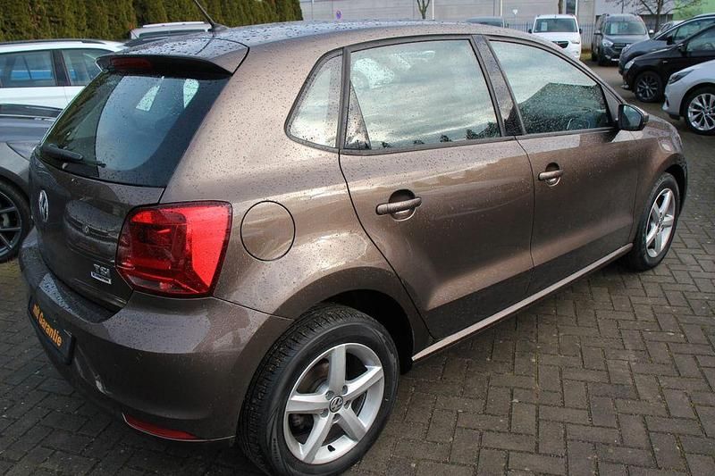 Gebraucht VW Polo LOUNGE 110 PS (80 kW) 2015 Braun Limousine
