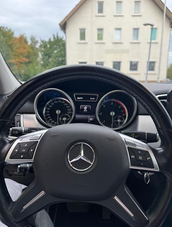 Gebraucht Mercedes 350 258 PS (189 kW) 2013 Weiß SUV