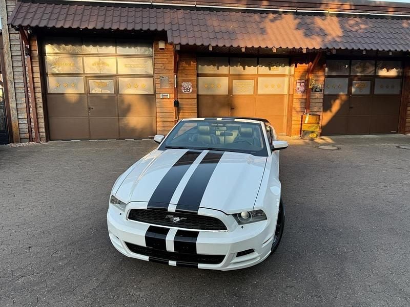 Gebraucht Ford Mustang Premium 310 PS (228 kW) 2014 Weiß Cabrio