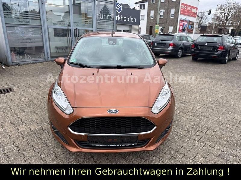 Gebraucht Ford Fiesta Titanium 101 PS (74 kW) 2017 Braun Kleinwagen
