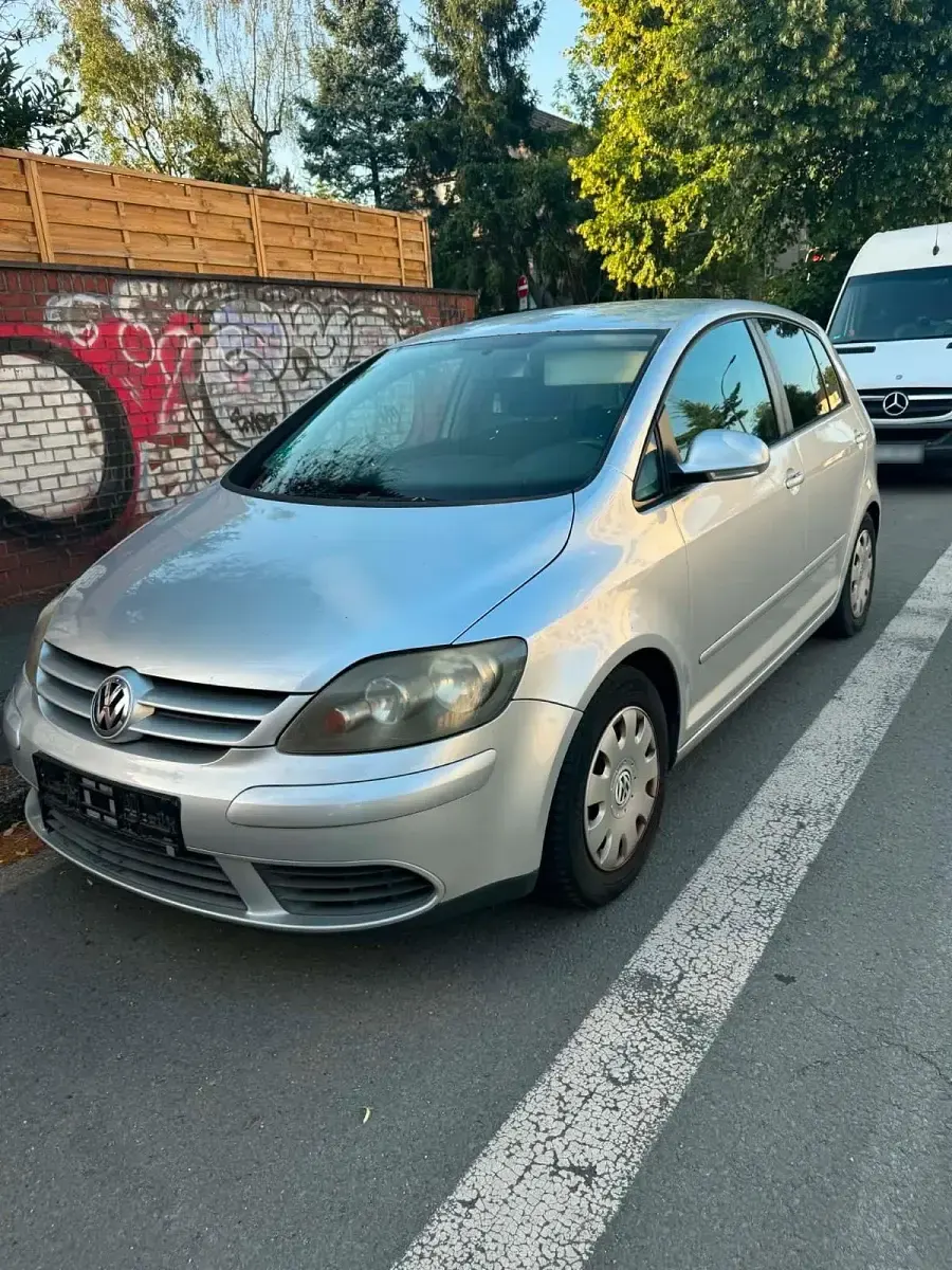Gebraucht VW Golf IV 130 PS (95 kW) 2005 Weiß Kombi