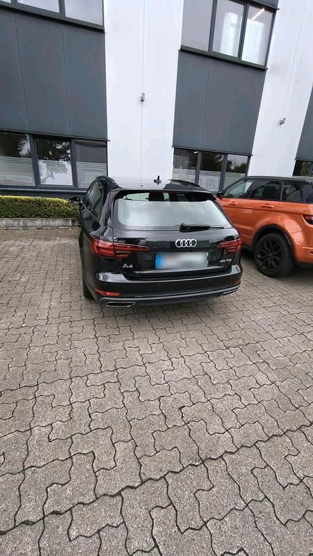 Gebraucht Audi A4 Sport 190 PS (139 kW) 2018 Schwarz Kombi