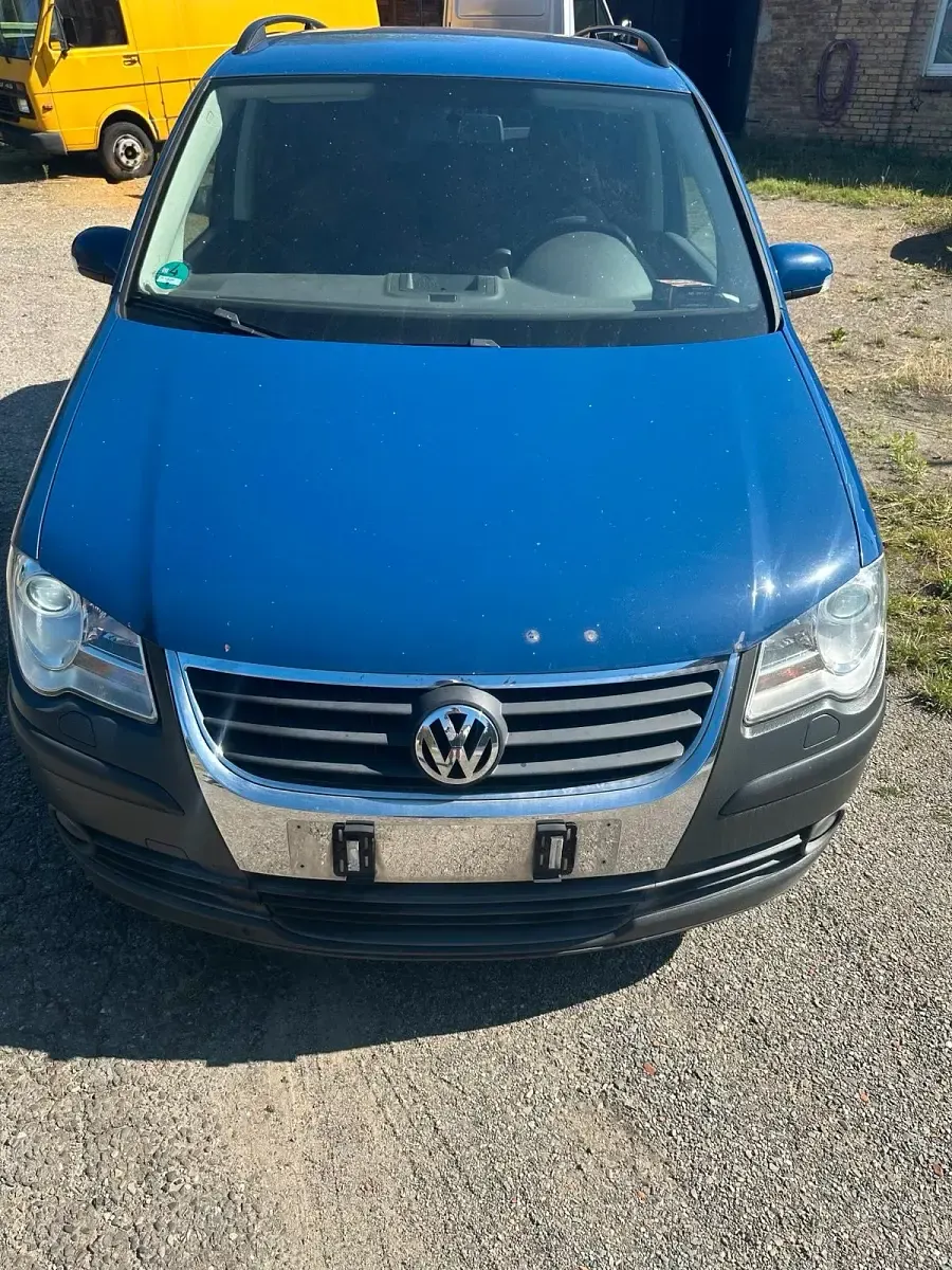 Gebraucht VW Touran 105 PS (77 kW) 2008 Blau Van / Kleinbus