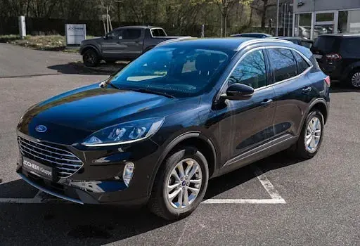 Gebraucht Ford Kuga Titanium 224 PS (164 kW) 2022 Schwarz SUV