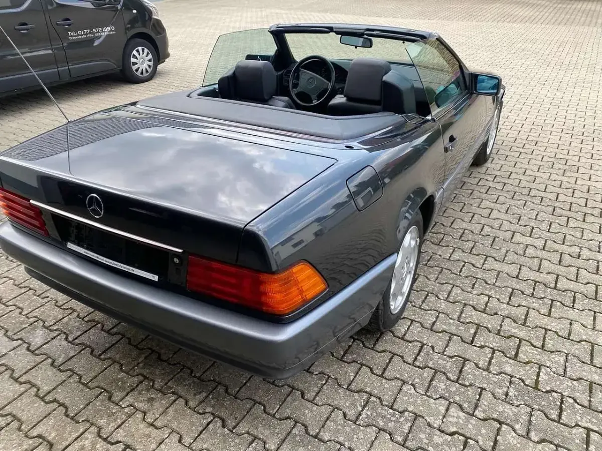Gebraucht Mercedes SL300 190 PS (139 kW) 1992 Schwarz Cabrio