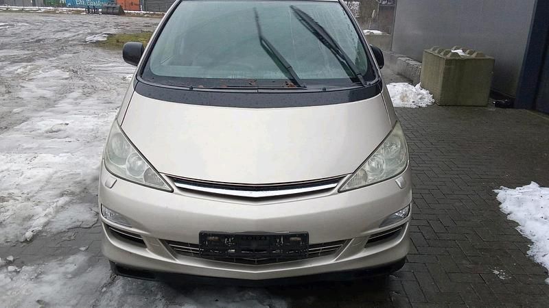 Beige Gebraucht 2005 Toyota Previa Van / Kleinbus | 1.399 € - Bild 1/4
