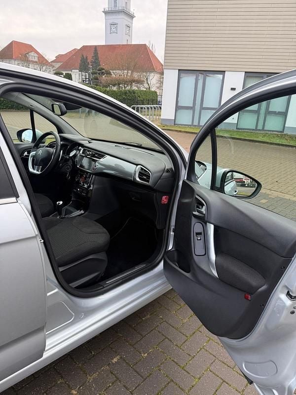 Gebraucht Citroën C3 92 PS (67 kW) 2013 Grau Kombi