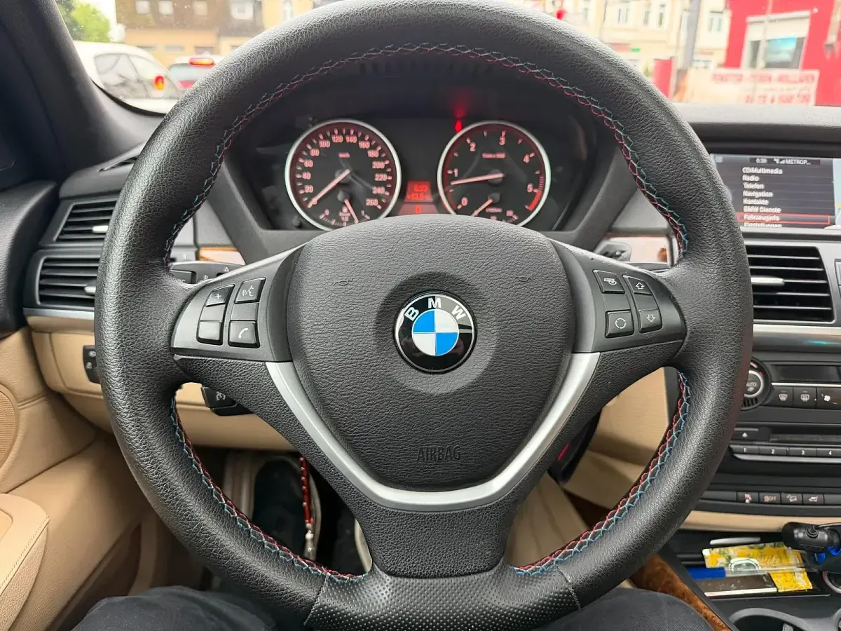 Gebraucht BMW X5 235 PS (172 kW) 2010 Schwarz SUV