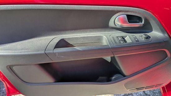 Gebraucht VW up! move up! 60 PS (44 kW) 2018 Rot Kleinwagen