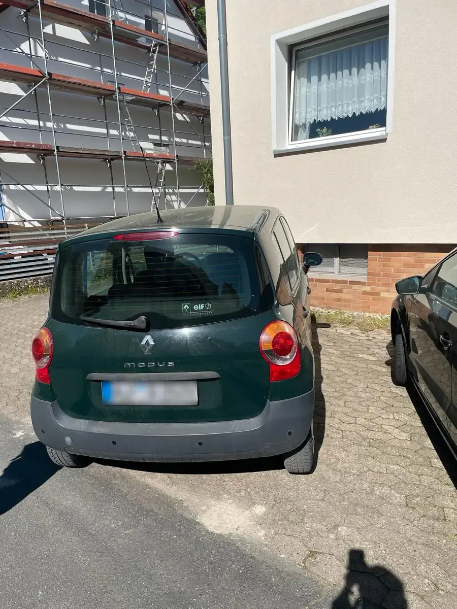 Second-hand Renault Modus 65 CP (47 kW) 2005 Verde Monovolum