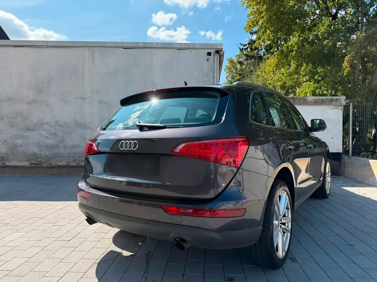 Gebraucht Audi Q5 211 PS (155 kW) 2009 Violet SUV