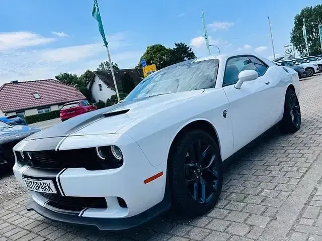 Gebraucht Dodge Challenger 309 PS (227 kW) 2023 Weiß Coupé