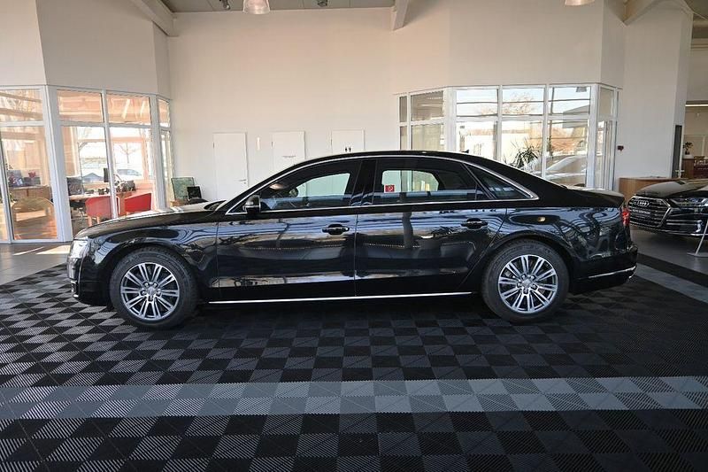 Gebraucht Audi A8L W12 500 PS (367 kW) 2016 Schwarz Limousine