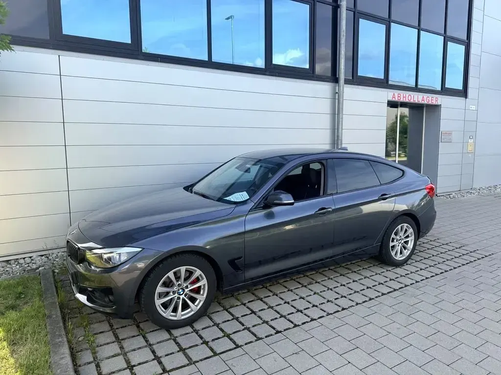 Gebraucht BMW 328 Sport Line 245 PS (180 kW) 2013 Grau Limousine