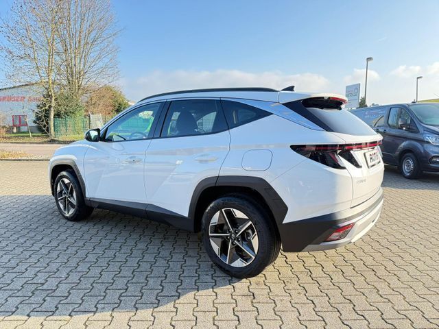Second-hand Hyundai Tucson Advanced 160 CP (117 kW) 2024 Alb SUV