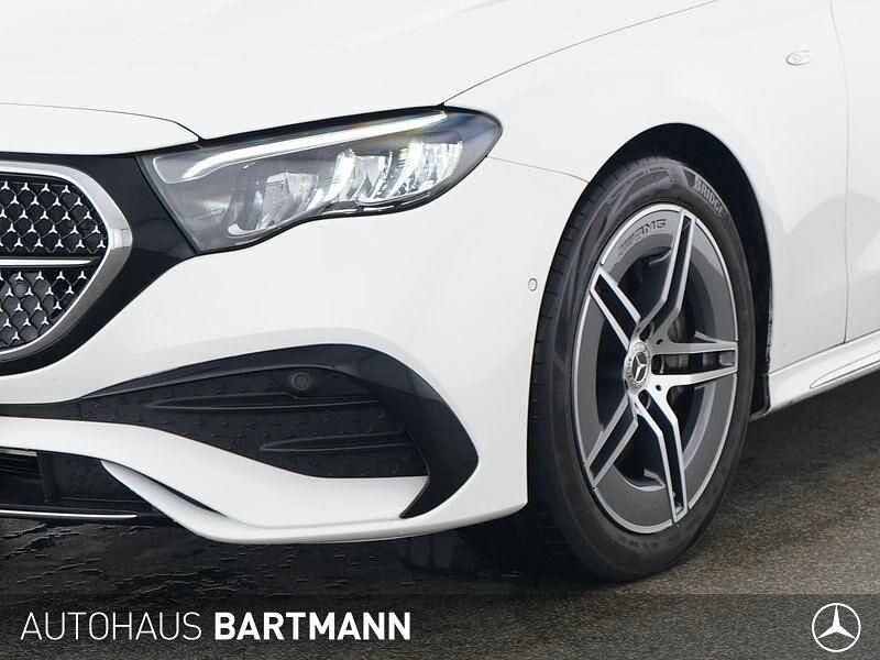 Gebraucht Mercedes E300 Advanced 313 PS (230 kW) 2025 Unilack polarweiß Kombi