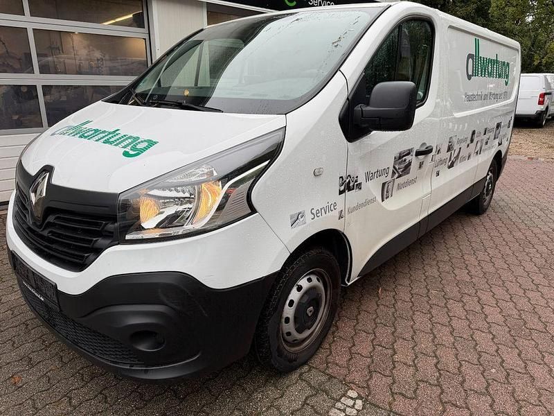 Weiß Gebraucht 2018 Renault Trafic Komfort Van | 7.990 € (Guter Preis) - Bild 1/4