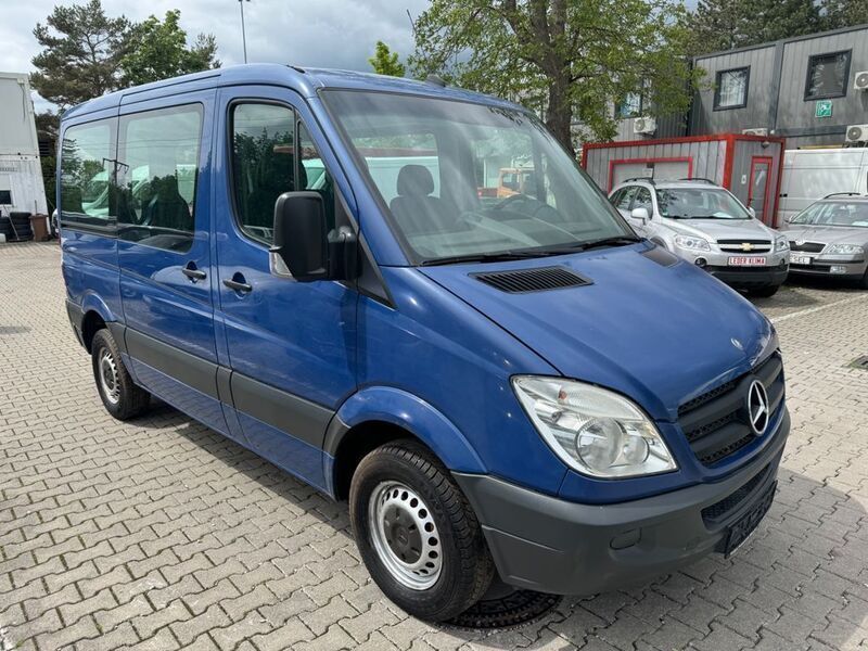 Blau Gebraucht 2009 Mercedes Sprinter Van | 8.999 € (Fairer Preis) - Bild 1/4