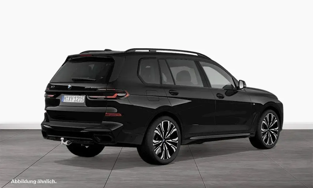 Gebraucht BMW X7 M Sport 340 PS (250 kW) 2025 Schwarz SUV